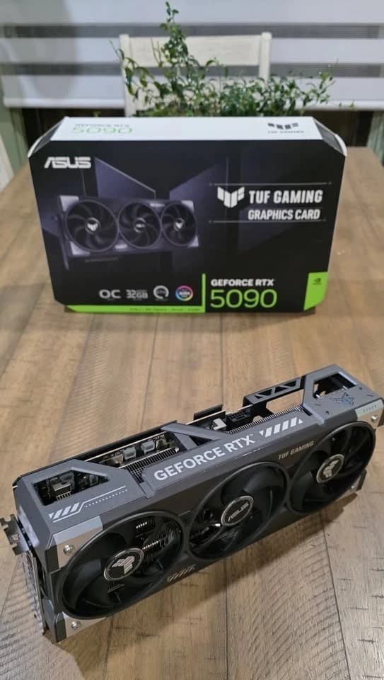 ASUS TUF Gaming OC GeForce RTX 5090 32GB Graphics Card – 32GB GDDR7 | PCIe 5.0 | 21760 CUDA Cores | 8K Support | Triple-Fan Cooling - Image 1