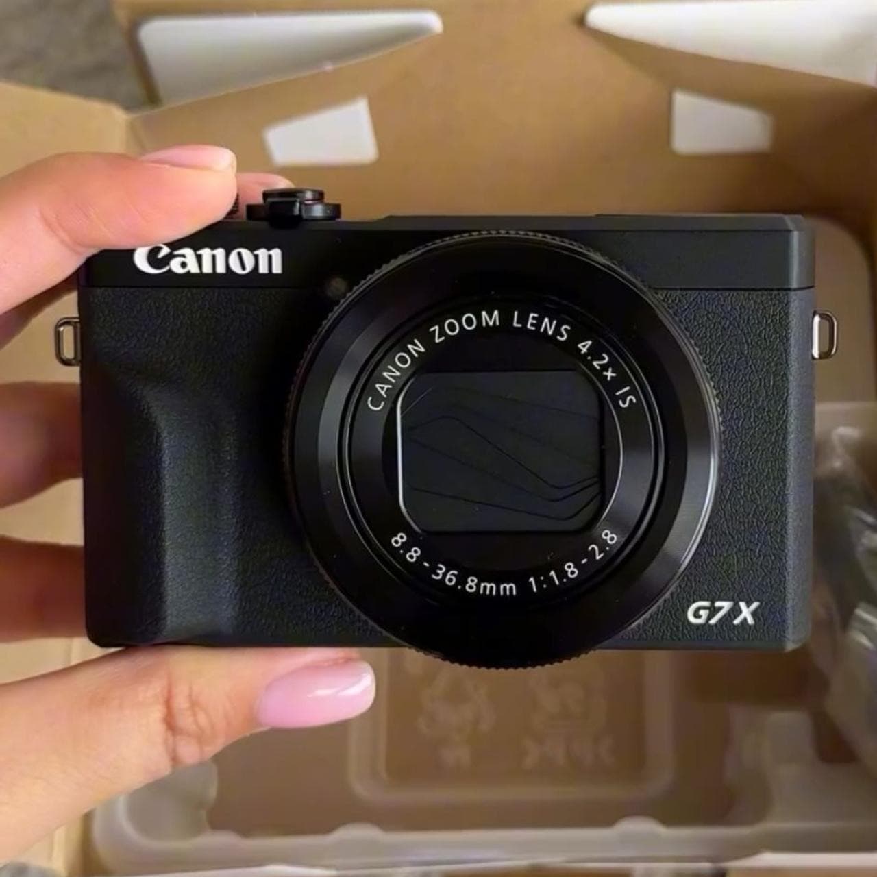Canon PowerShot G7 X Mark III Black (like-new) - Image 1