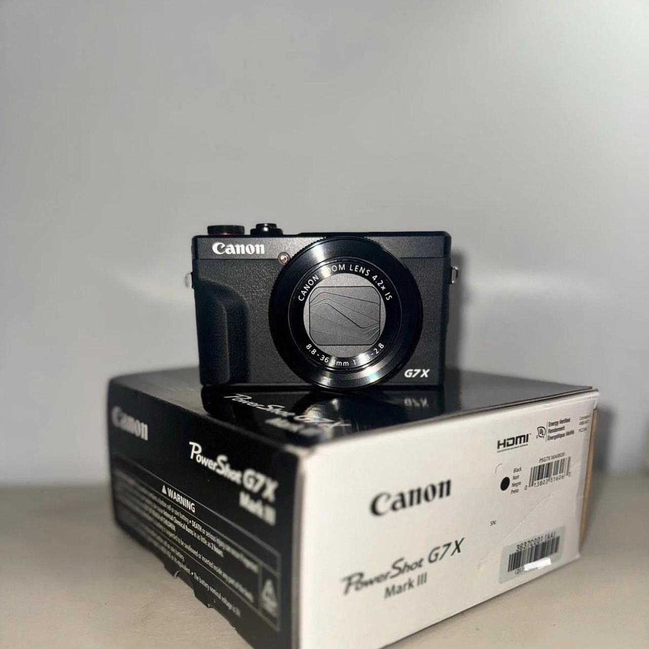 Canon PowerShot G7 X Mark III Black 20.1MP 4K - Image 1