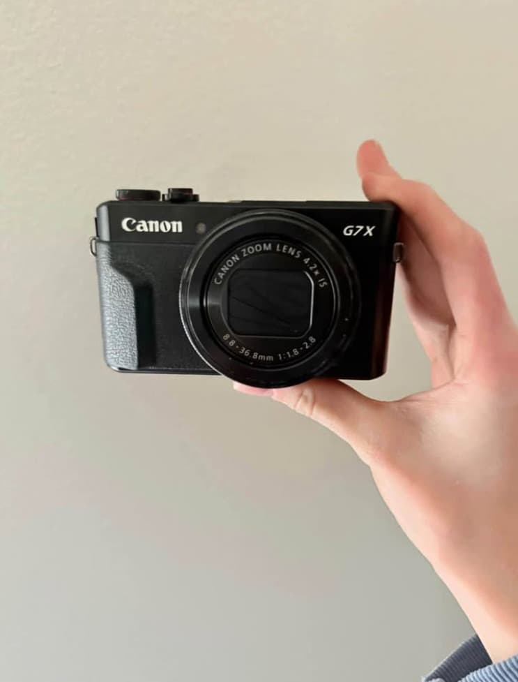 Canon PowerShot G7X Mark II Compact Digital Camera w/ Battery & Charger - Image 1