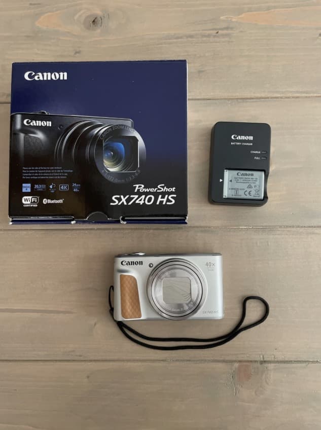 canon-powershot-sx740-hs-20mp-4k-digital-camera-silver - Image 1