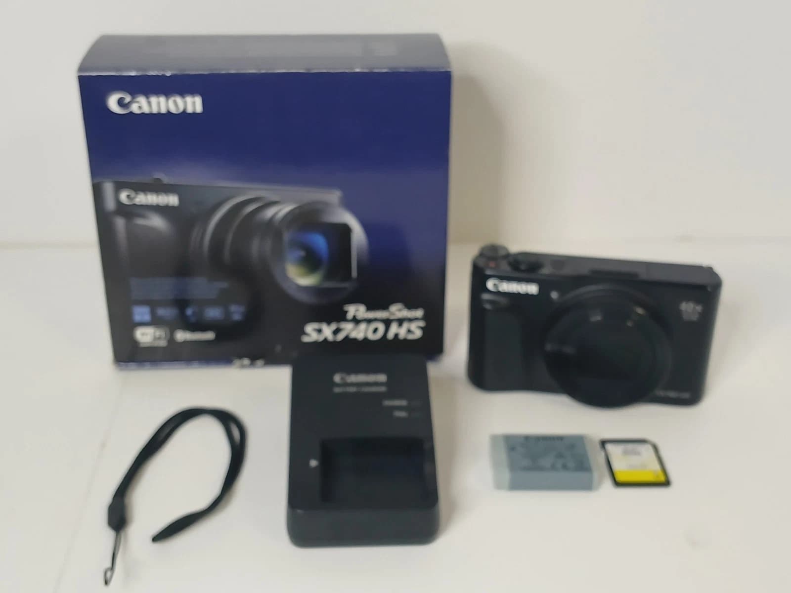 Canon PowerShot SX740 HS Digital Camera Black Tested Working - Image 1