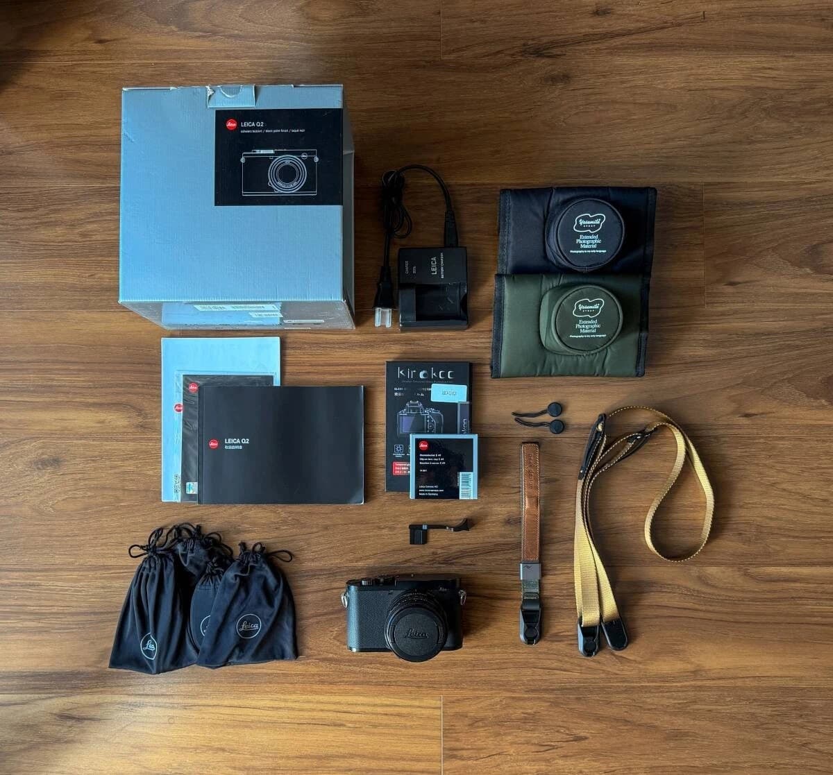 Leica Leica Compact Digital Camera Q2 Black Digital Camera Waterproof Dustproof - Image 1