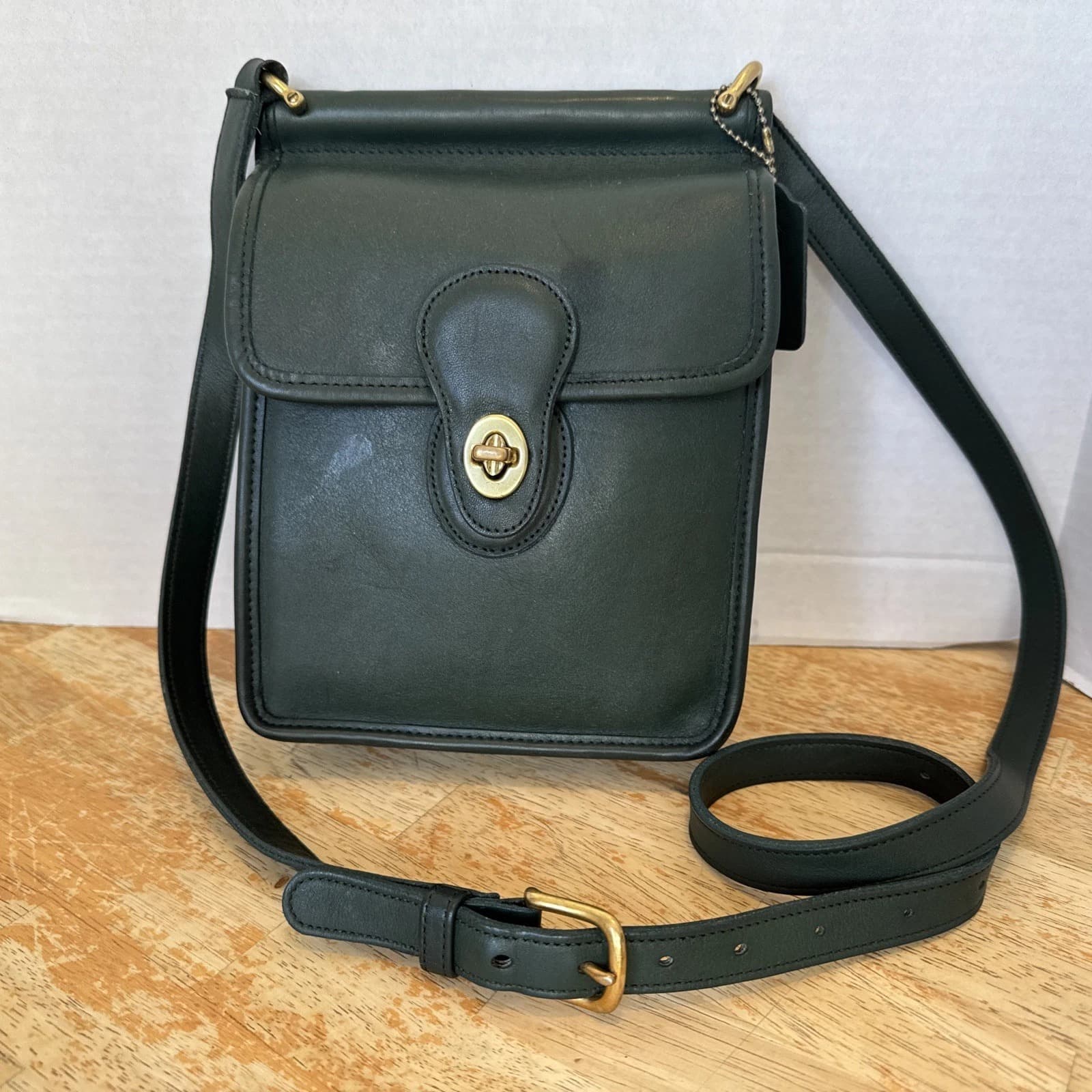 Rare Green Vintage made in USA Coach Murphy Crossbody bag - Image 1