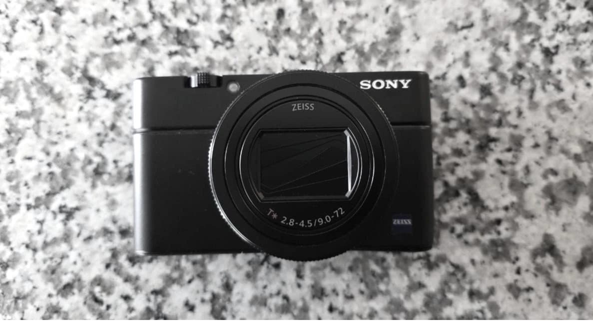 Sony Cyber-Shot RX100 VII 4K UHD 20.1MP Digital Camera - READ DESCRIPTION - Image 1